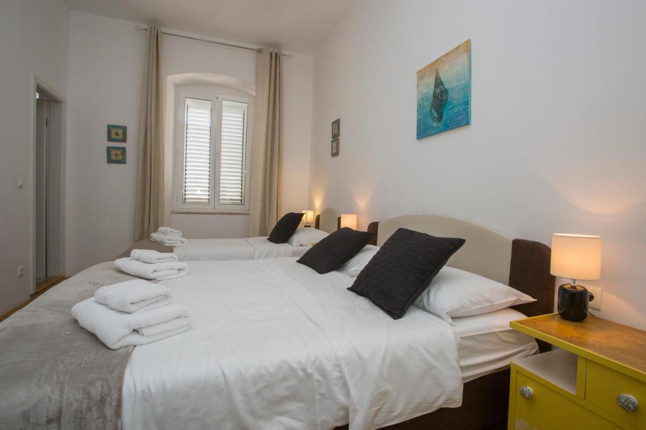 Town Place Apartment سبليت المظهر الخارجي الصورة